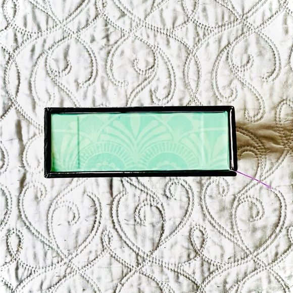 Hummingbird Wisdom Oracle Cards - Picture 9 of 10